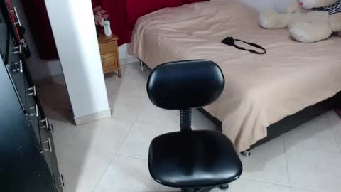 tifany online show from January 29, 12:33 am