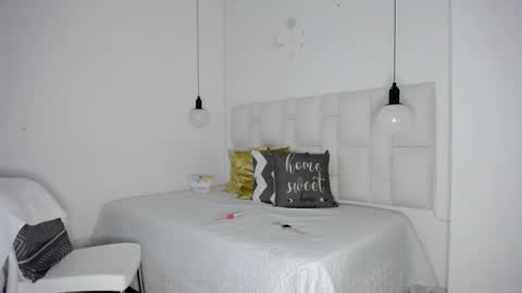 Snapshot of tiffany___pink chatting on September 20, 10:30 pm tiffany online show from September 20, 10:30 pm