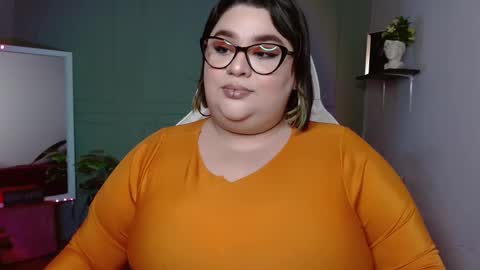 dont forget ask for custom vids  online show from December 6, 6:59 am