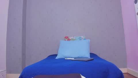 Snapshot of tiffany_mendez chatting on November 1, 1:04 pm tiffany_mendez online show from November 1, 1:04 pm