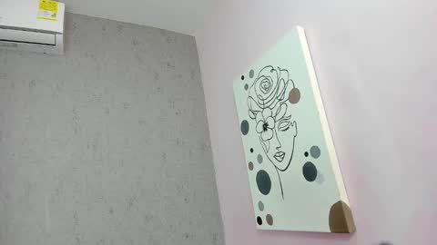 Snapshot of tiffany_mendez chatting on September 29, 12:10 pm tiffany_mendez online show from September 29, 12:10 pm