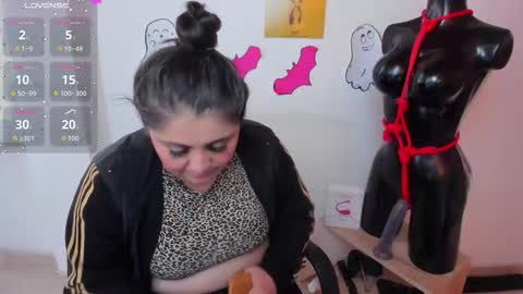 TiffanyAmazing online show from October 7, 1:04 pm