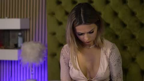 Ilaria online show from September 23, 6:11 am