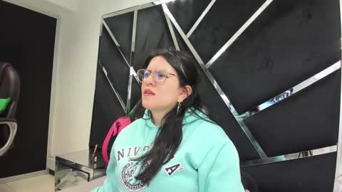 Snapshot of tiffanyortiz chatting on September 26, 8:39 pm TiffanyDoll online show from September 26, 8:39 pm