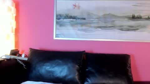 Stefany Suarez online show from January 15, 8:37 pm