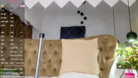 Snapshot of tiffanywestxxx chatting on September 28, 7:47 am Tiffany online show from September 28, 7:47 am