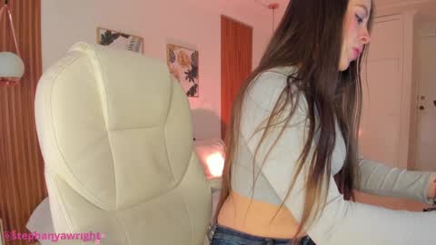 Tiffany online show from January 25, 1:35 pm