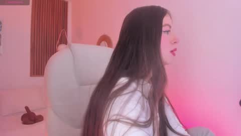 Tiffany online show from January 19, 1:29 pm