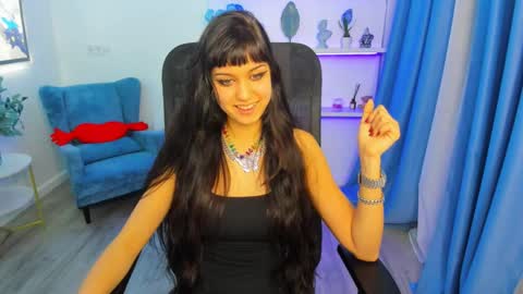 tiffanyyoun online show from April 1, 1:41 pm