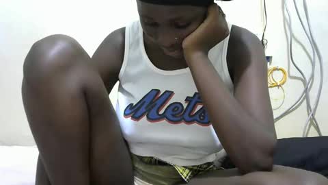 tight_pussie online show from November 8, 7:19 pm