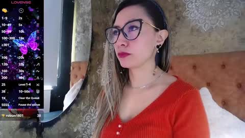 Snapshot of tila_tequila15 chatting on December 11, 12:44 pm TILA TEQUILA online show from December 11, 12:44 pm