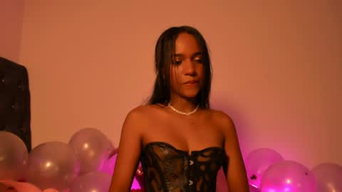 Snapshot of tina_rousse2 chatting on February 8, 11:13 pm T I N A online show from February 8, 11:13 pm