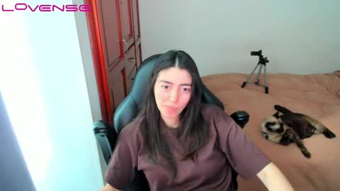 Tina online show from May 28, 9:02 pm