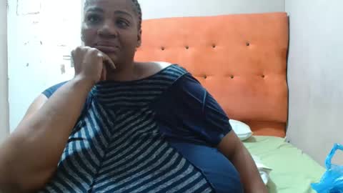 tinagiant online show from November 10, 7:58 am