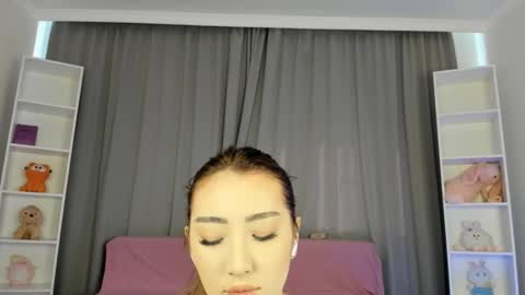 Tina online show from October 31, 6:15 am