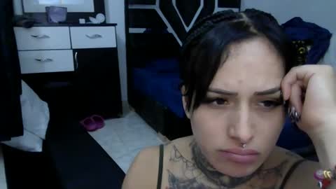 I AM BELLA  ----------- follow my  IG  TINNS 69 online show from March 1, 10:53 pm
