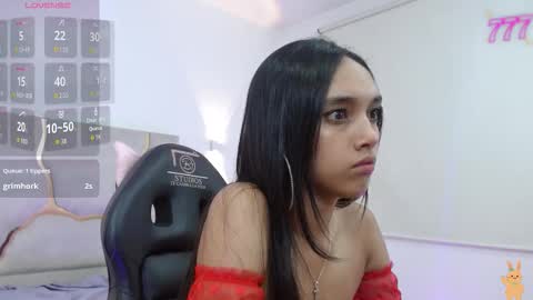 tiny_tay online show from January 16, 1:40 pm