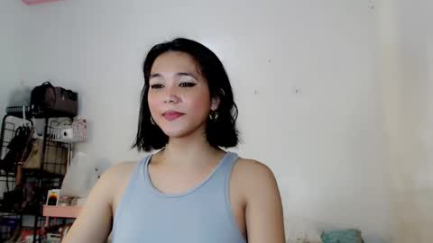 Make me Happy online show from December 12, 7:04 pm