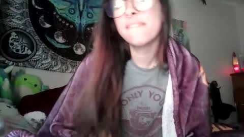 tinytittiexx online show from February 13, 3:57 pm