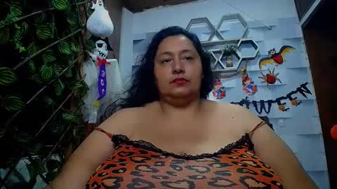 Snapshot of tistmature chatting on October 20, 1:14 pm TISTMATURE online show from October 20, 1:14 pm