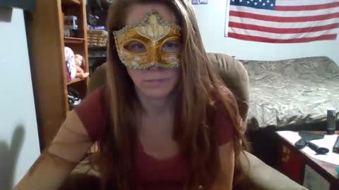 Snapshot of tittygirl8 chatting on January 10, 4:01 am Tittygirl8 online show from January 10, 4:01 am
