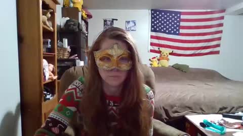 Snapshot of tittygirl8 chatting on December 21, 8:28 am Tittygirl8 online show from December 21, 8:28 am