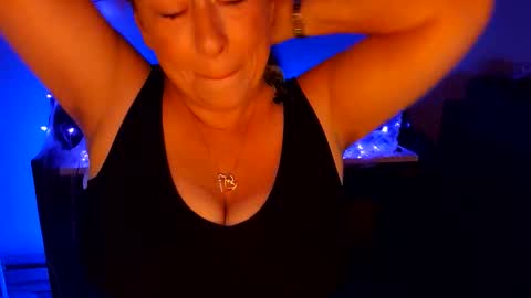 Mystic Minxxx online show from October 20, 11:30 pm