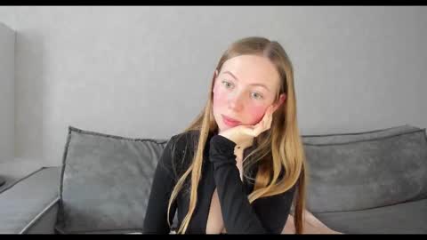 Maria online show from December 15, 10:53 am