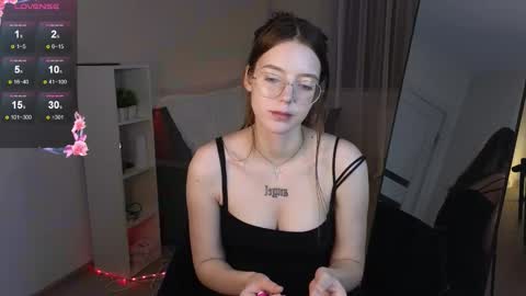 Elma online show from October 16, 8:33 pm