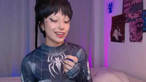  Halsey  Sofii  online show from May 10, 6:59 am