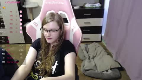 tomato_tease online show from October 6, 12:44 pm