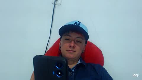 Snapshot of tomboyblue chatting on December 31, 5:40 pm Blue online show from December 31, 5:40 pm