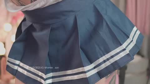 Snapshot of tomie_san chatting on October 10, 1:10 am  Tomie  online show from October 10, 1:10 am