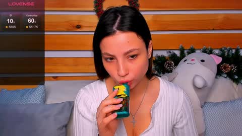 Snapshot of tonya_lamb chatting on December 27, 1:53 am Tonya online show from December 27, 1:53 am