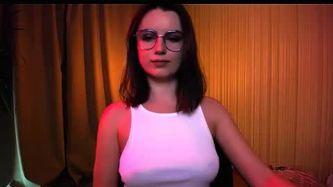 Elizabeth online show from November 26, 12:17 pm