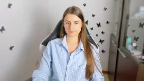 Alisson online show from October 8, 2:32 pm