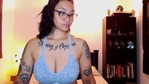 toothyy online show from January 7, 1:28 am