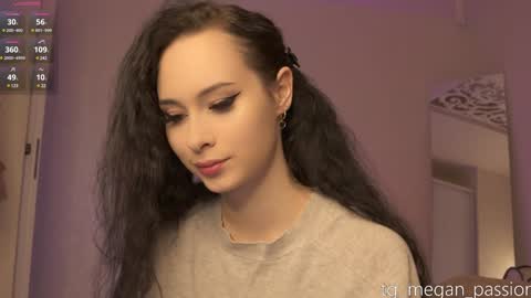 Im MeganLovense on Ill be online  1700 UTC online show from March 4, 6:18 pm