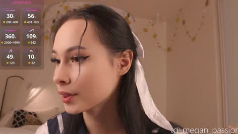 Im MeganLovense on Ill be online  1700 UTC online show from December 14, 5:47 pm