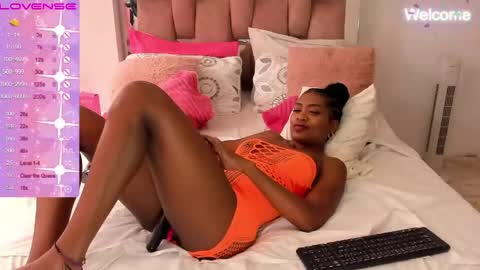 toriivy online show from May 21, 7:01 pm