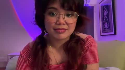 boy luna  next stream thurs 226  855pm 0 pst  online show from March 24, 4:07 am