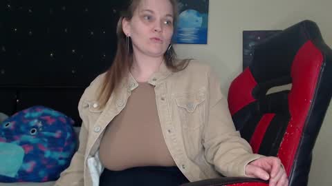 Lilly Miss Mistress Goddess Maam Queen Boss online show from December 5, 7:16 am