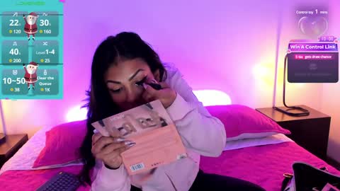 tracy online show from December 12, 5:26 pm