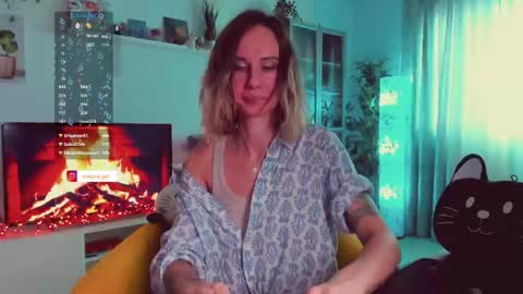 Hey my name is Kiri Kiri online show from April 29, 5:40 pm