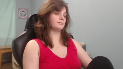 Snapshot of treejeanne chatting on February 5, 12:10 am TreeJeanne online show from February 5, 12:10 am