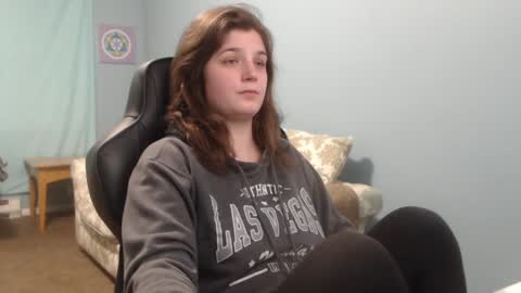 Snapshot of treejeanne chatting on January 7, 8:21 pm TreeJeanne online show from January 7, 8:21 pm
