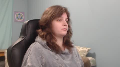 Snapshot of treejeanne chatting on December 9, 4:58 pm TreeJeanne online show from December 9, 4:58 pm