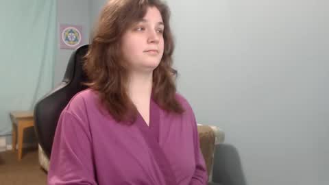 Snapshot of treejeanne chatting on February 19, 5:16 am TreeJeanne online show from February 19, 5:16 am