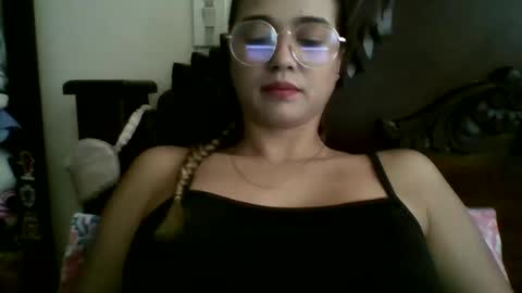 Snapshot of triana_bell chatting on September 25, 5:11 pm triana_bell online show from September 25, 5:11 pm