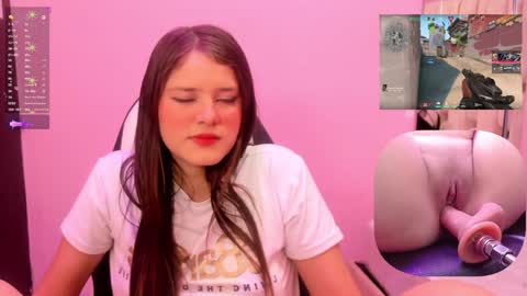 Snapshot of trianna__ chatting on January 25, 2:52 pm Trianna online show from January 25, 2:52 pm